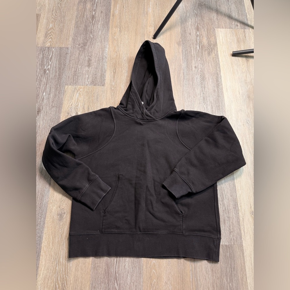 Lululemon Black Hooded Pullover Sweatshirt